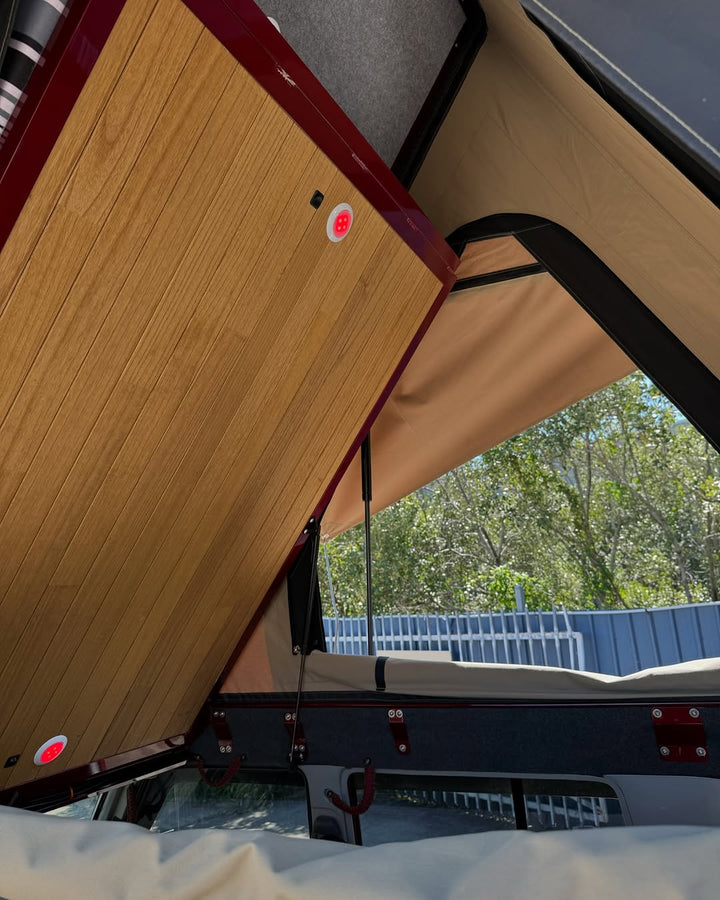 Toyota Landcruiser LC76 Roof Conversion - Headspace