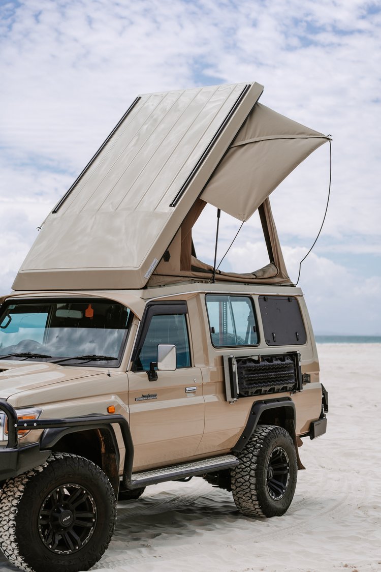 Toyota Troopcarrier Roof Conversion - Headspace