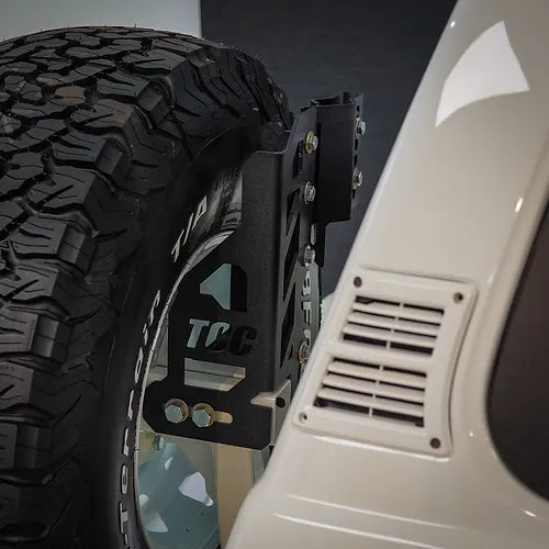 High-Lift Jack Holder