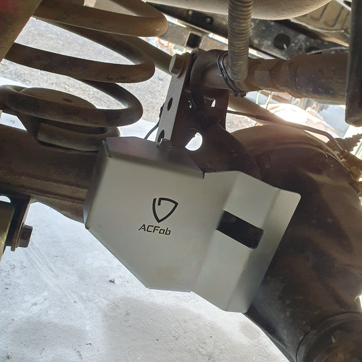 Toyota Landcruiser 70 and 80 series Rear Diff Locker Guard