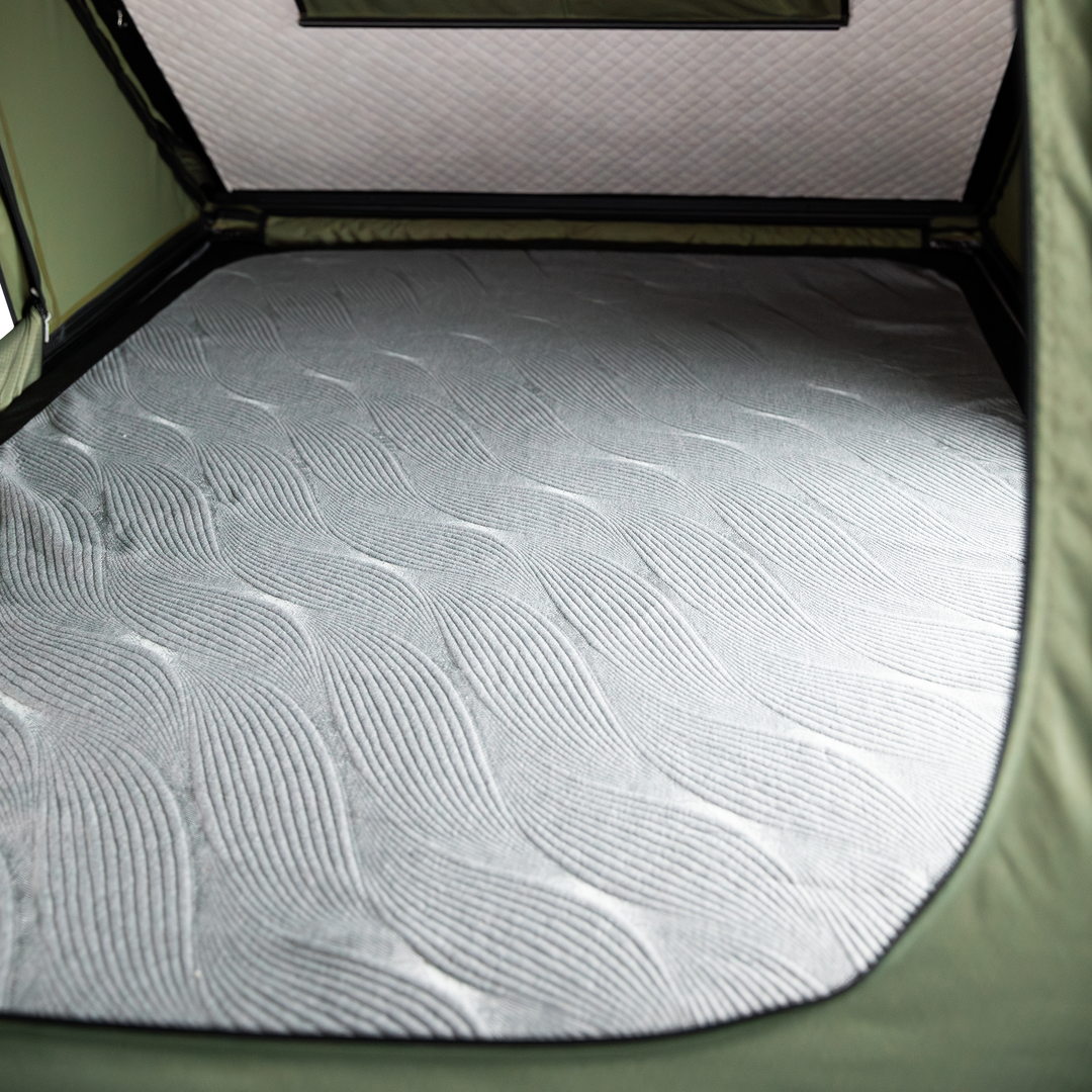 Hawk's Nest V2 Rooftop Tent - Wide - Green