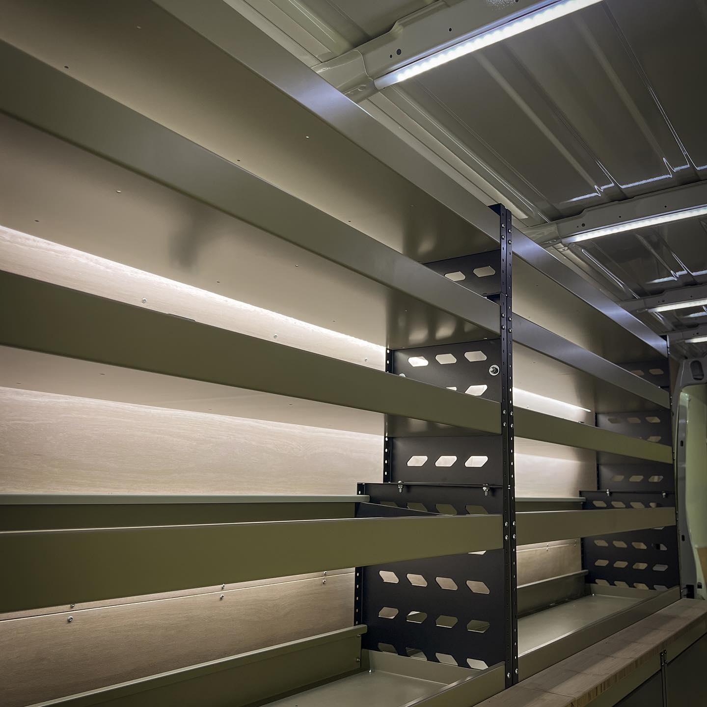 ECOSTACK RACKING – Roam Vehicle Outfitters