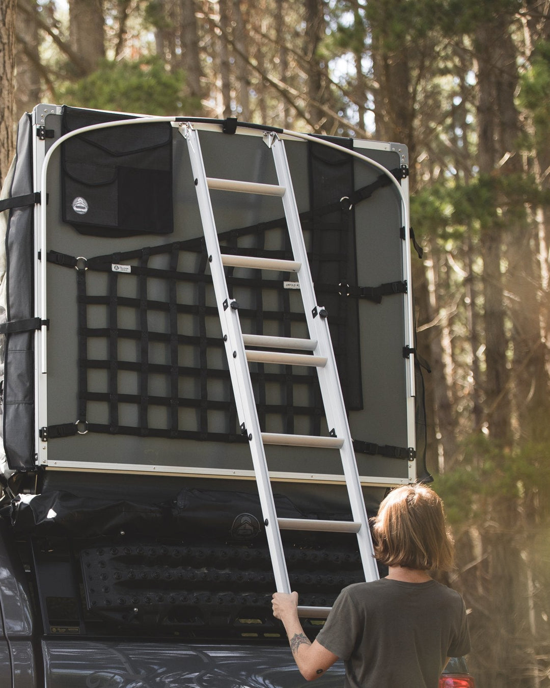 Crow's Nest Soft Shell Rooftop Tent - Extended - Grey