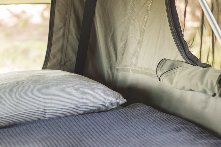 Crow's Nest Soft Shell Rooftop Tent - Extended - Green