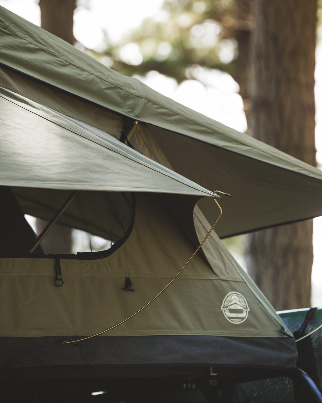 Crow's Nest Soft Shell Rooftop Tent - Extended - Green