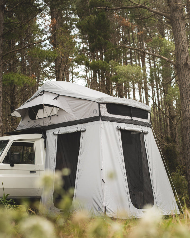 Crow's Nest Soft Shell Family Rooftop Tent Bundle - Grey