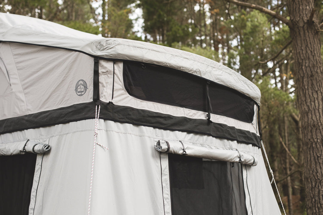 Crow's Nest Soft Shell Family Rooftop Tent Bundle - Grey