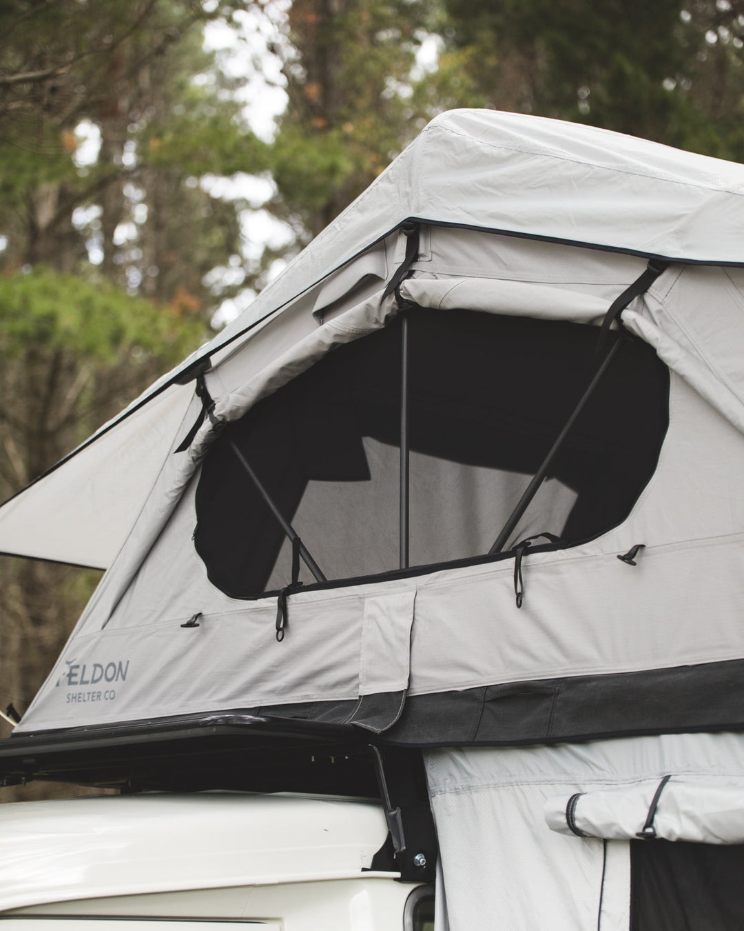 Crow's Nest Soft Shell Family Rooftop Tent Bundle - Grey
