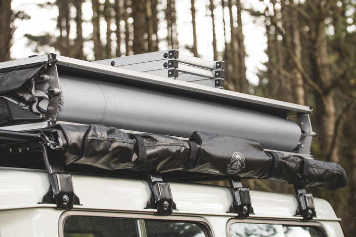 Crow's Nest Soft Shell Family Rooftop Tent Bundle - Grey