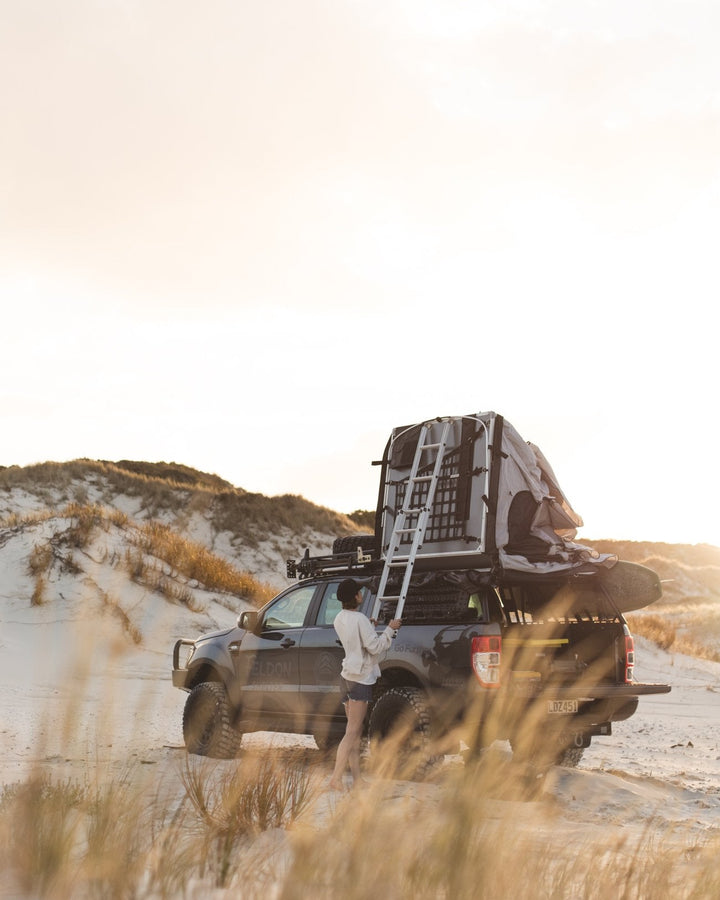 Crow's Nest Soft Shell Rooftop Tent - Extended - Grey