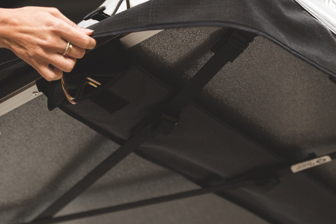 Crow's Nest Soft Shell Rooftop Tent - Regular - Grey