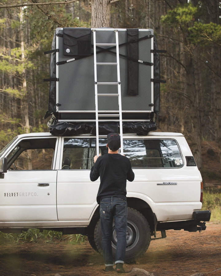 Crow's Nest Soft Shell Rooftop Tent - Regular - Grey