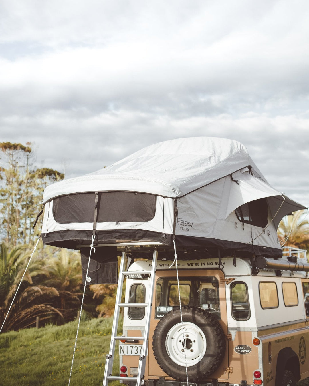 Crow's Nest Soft Shell Rooftop Tent - Extended - Grey