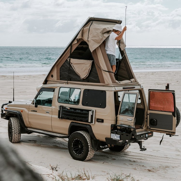 Toyota Troopcarrier Roof Conversion - Headspace